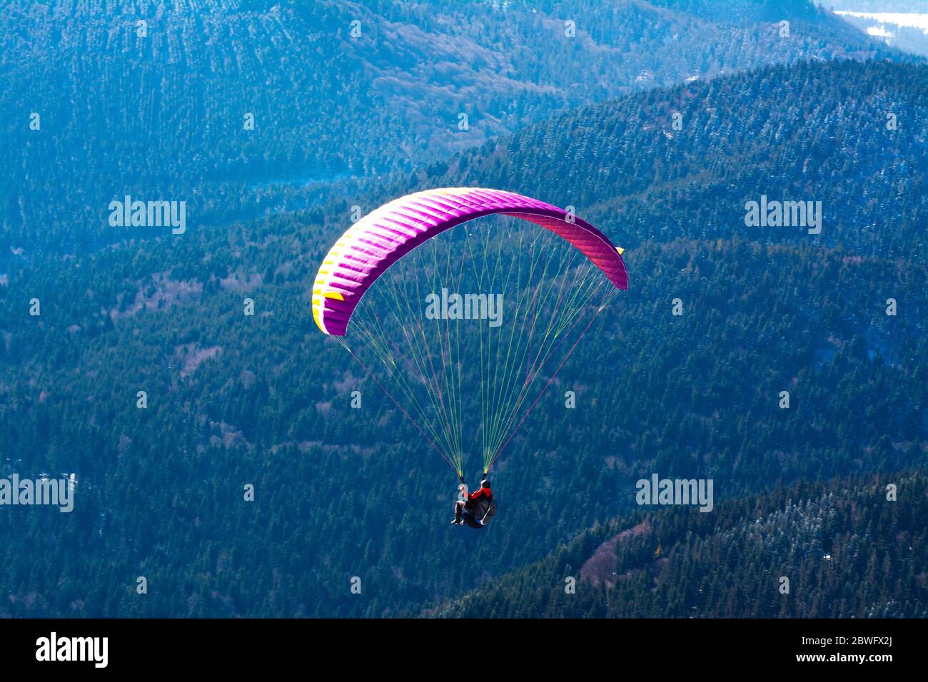 Paragliding, Puy de Dome volcano, Auvergne-Rhone-Alpes, France Stock Photo