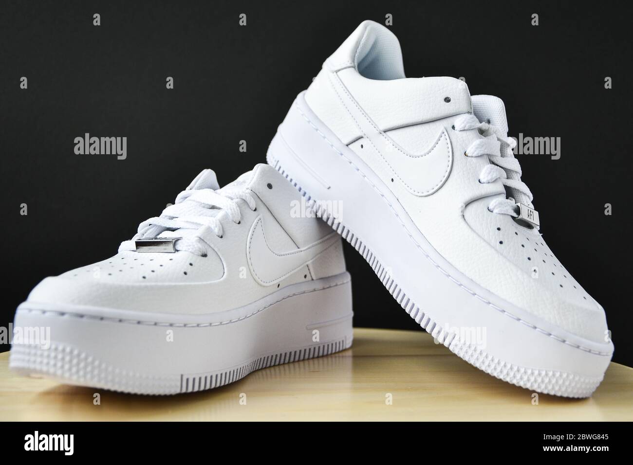 air force 1 white in stock