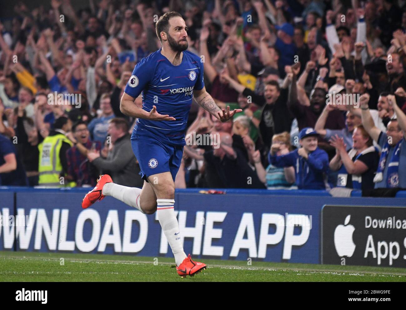 LONDON, ENGLAND - APRIL 22, 2019: Gonzalo Higuain of Chelsea celebrates after he scored a goal during the 2018/19 Premier League game between Chelsea Stock Photo