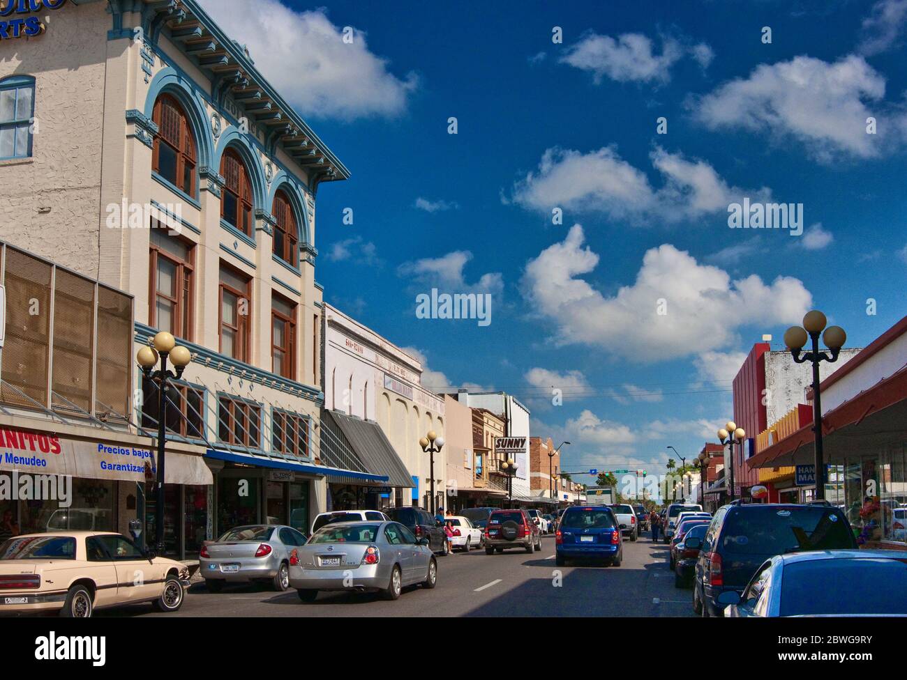 Elizabeth Street, Yturria Bank Building on left, Brownsville, Rio Grande Valley, Texas, USA Stock Photo