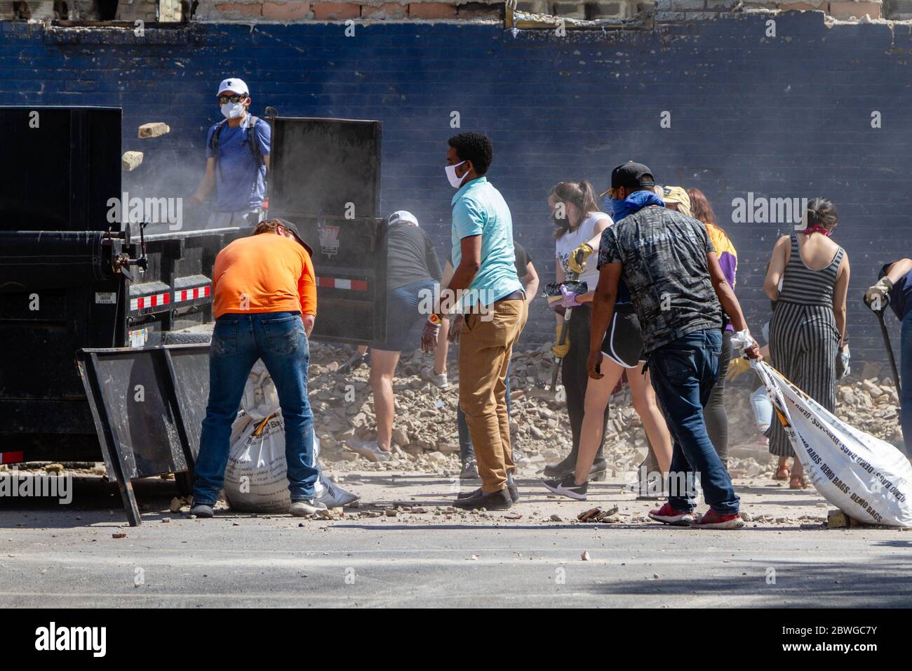 Chicago Riot George George floyd riots chicago hi-res stock photography and images - Alamy