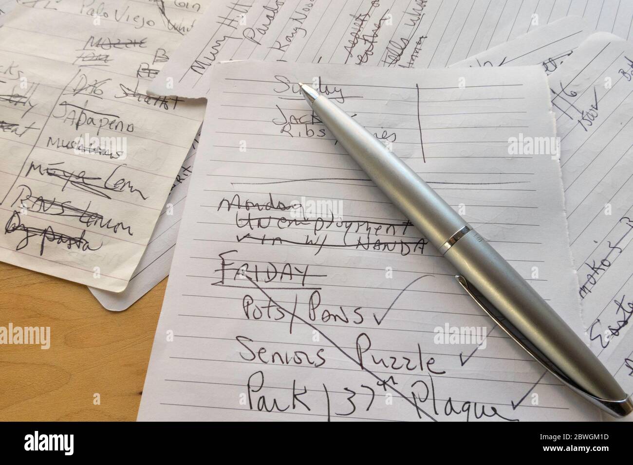 Handwritten shopping list hires stock photography and images Alamy