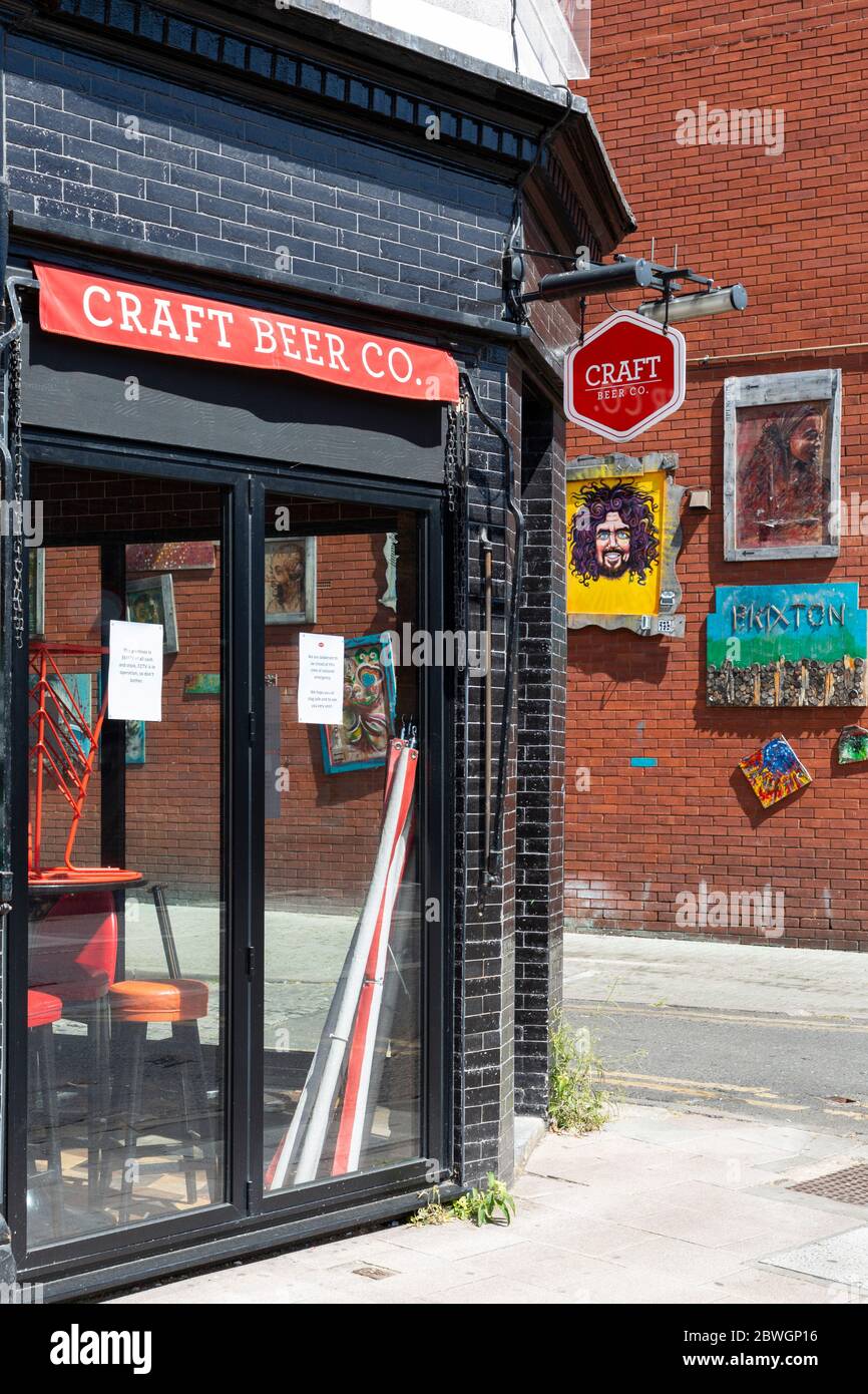 The Craft Beer Co. bar in Brixton closed during the London lockdown due to the spread of COVID-19, 18 May 2020 Stock Photo