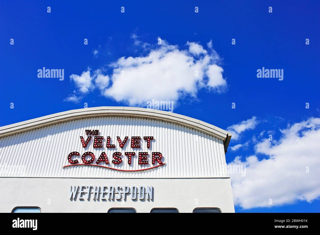 Wetherspoons Velvet Coaster Pub On Blackpool Promenade Stock Photo Alamy