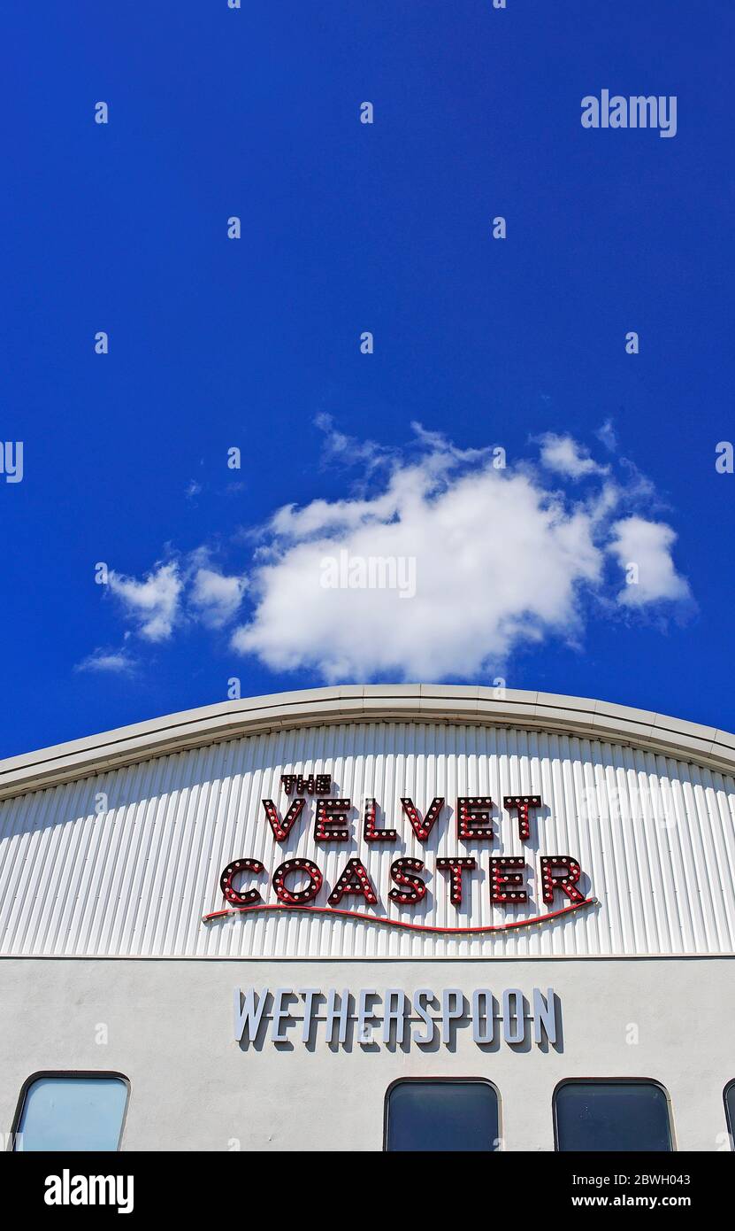 Wetherspoons Velvet Coaster pub on Blackpool Promenade Stock Photo Alamy