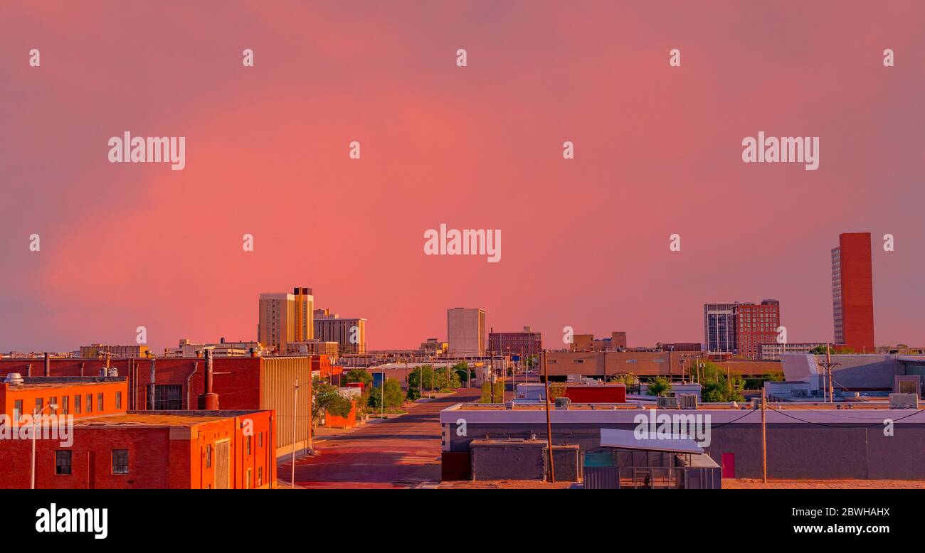 Lubbock texas skyline hires stock photography and images Alamy