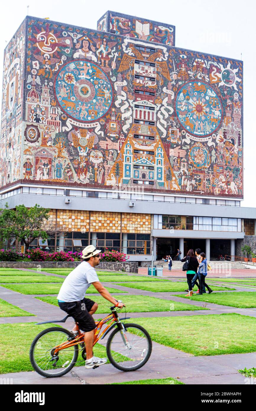 Mexico City,DF México,Federal District,Distrito Federal,Ciudad Universitaria,UNAM,Biblioteca Central,Central Library,outside exterior,front,entrance,H Stock Photo