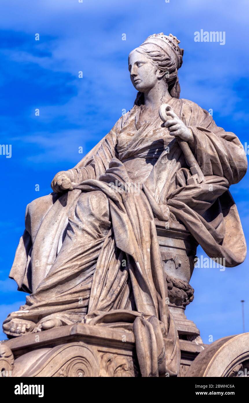 Detalle de la diosa de la Fuente de Cibeles en la Plaza de Cibeles. Madrid. España Stock Photo