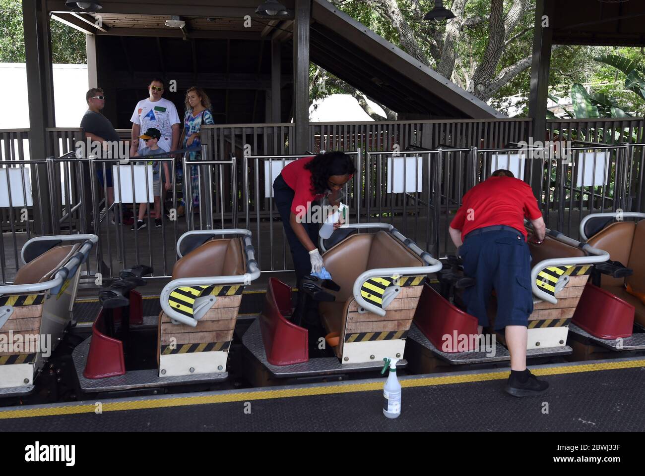 Coastersaurus ride hi res stock photography and images Alamy