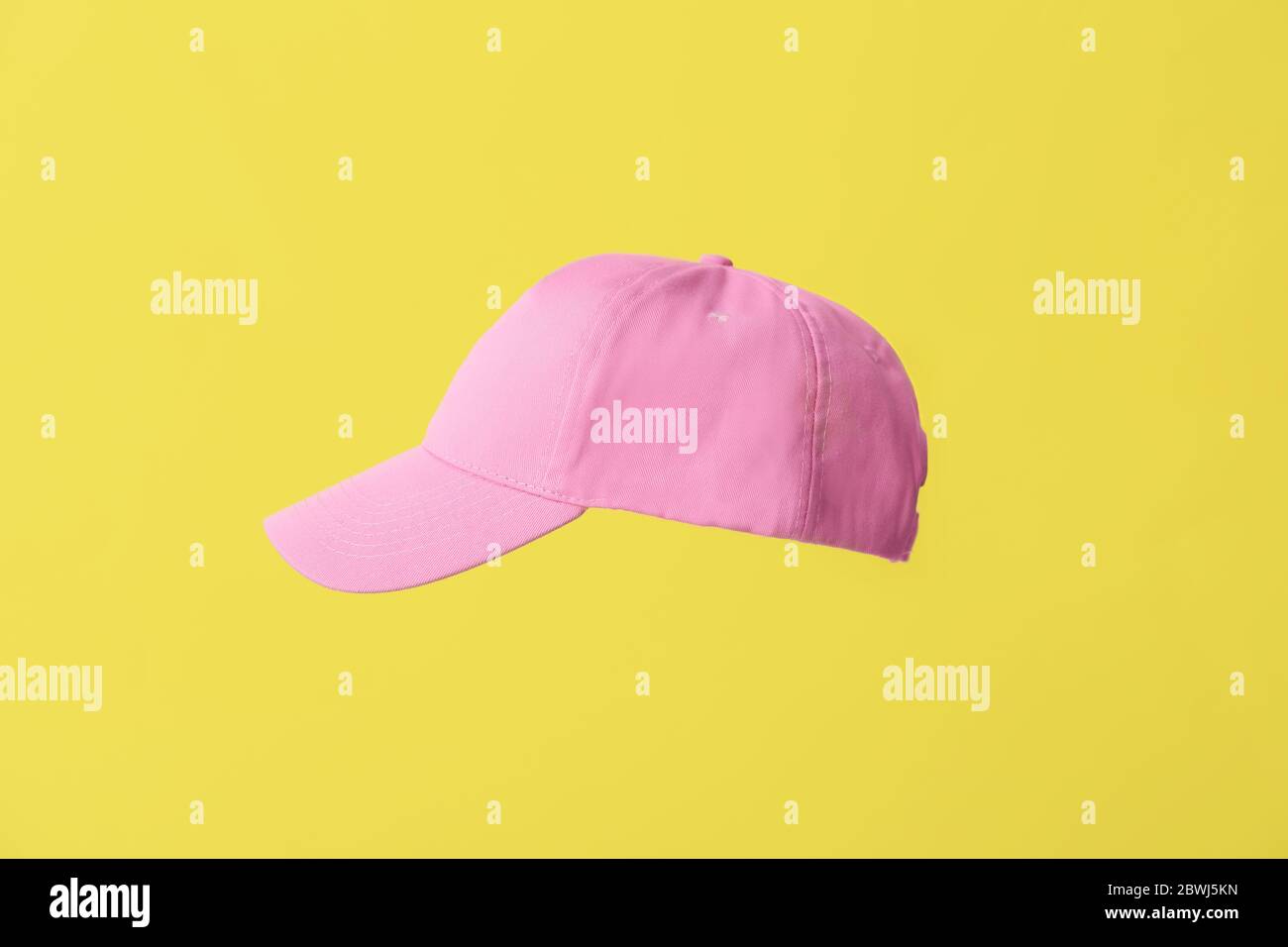 Wearing cap caps baseball cap hi-res stock photography and images - Alamy