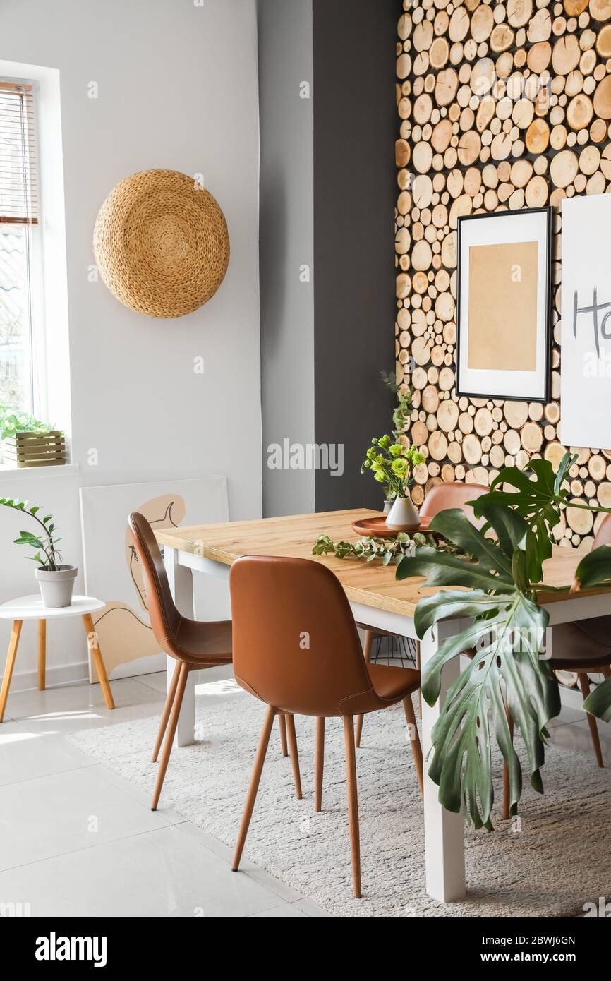 Interior of modern stylish dining room Stock Photo - Alamy