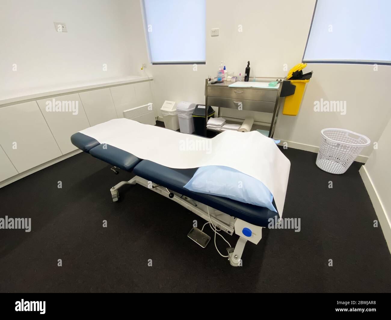 Sterile doctors office hires stock photography and images Alamy