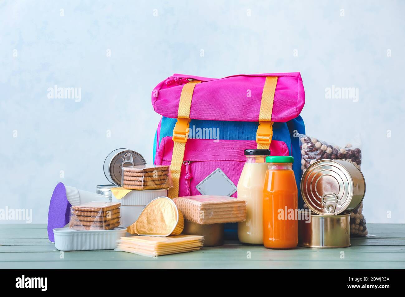 Free food providing program hi-res stock photography and images - Alamy