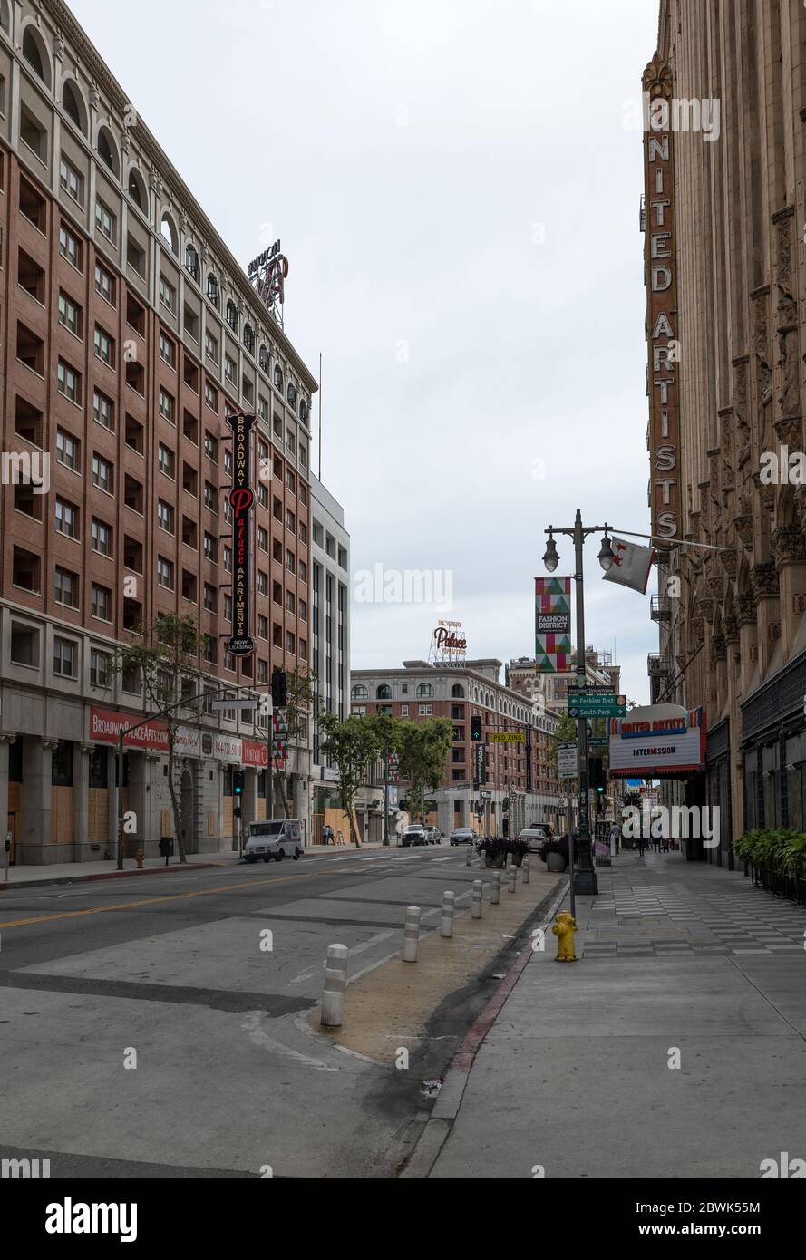 Los Angeles, CA/USA - June 1, 2020: The Broadway Theatre District is boarded up and deserted near the historic United Artists Theatre after Black Live Stock Photo