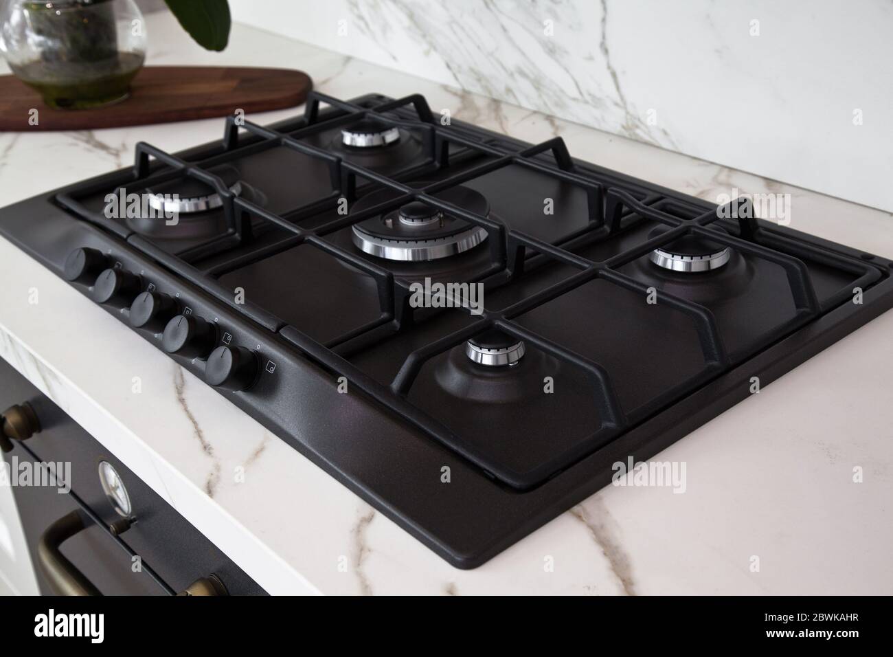Black built on sale in cooker
