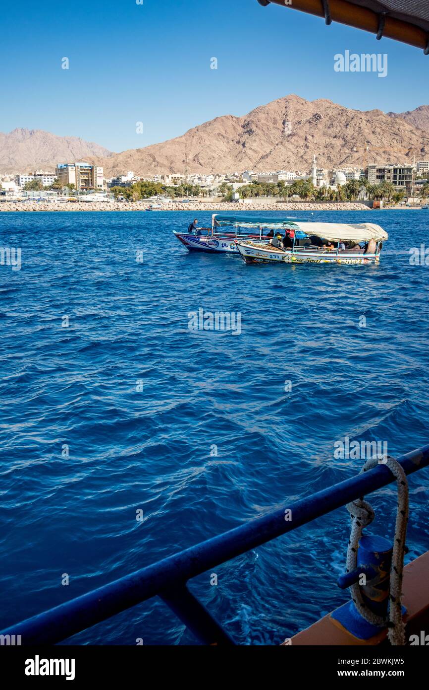 Red sea boat tours hi-res stock photography and images - Alamy