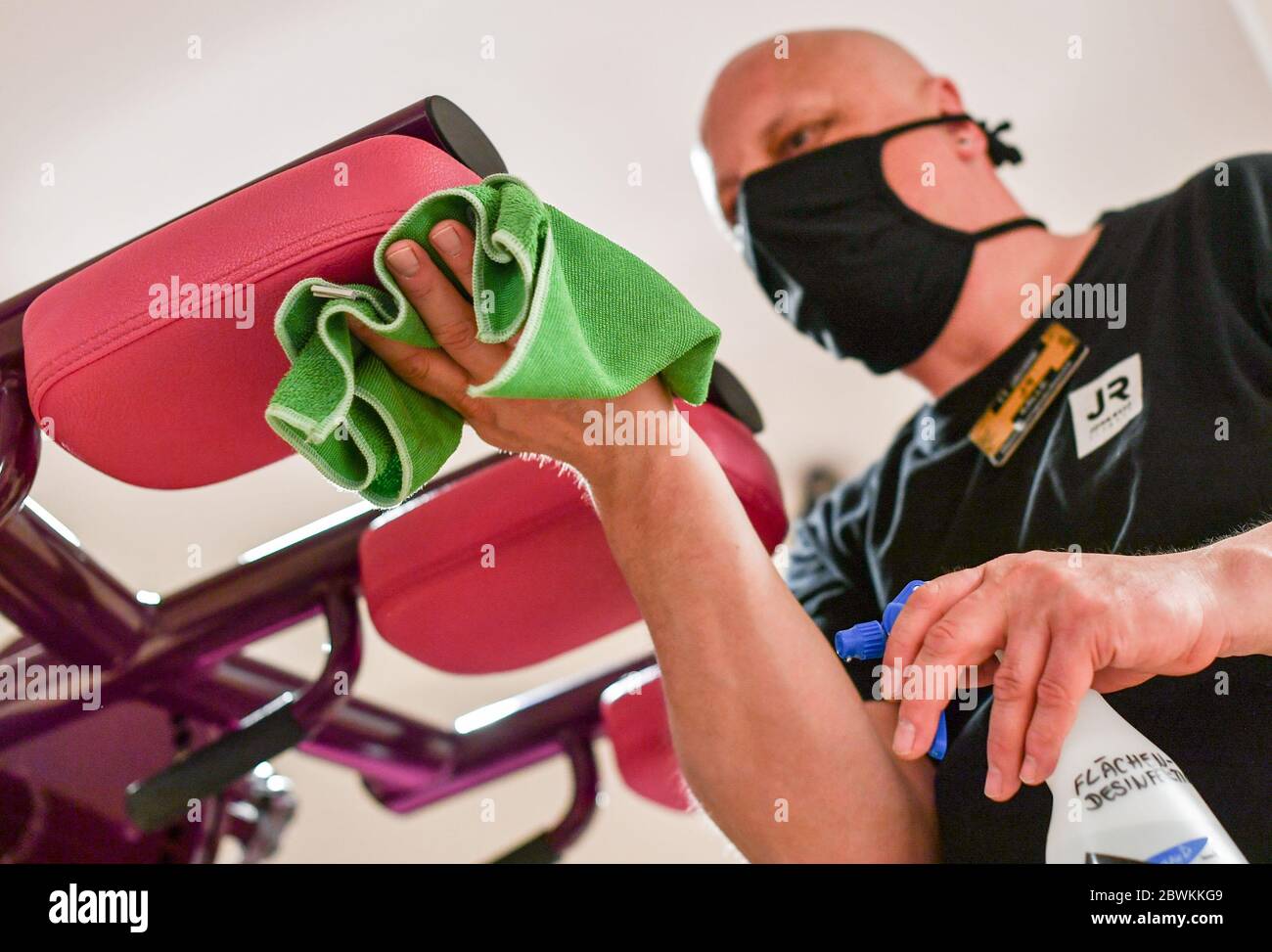 Open workouts hi-res stock photography and images - Alamy