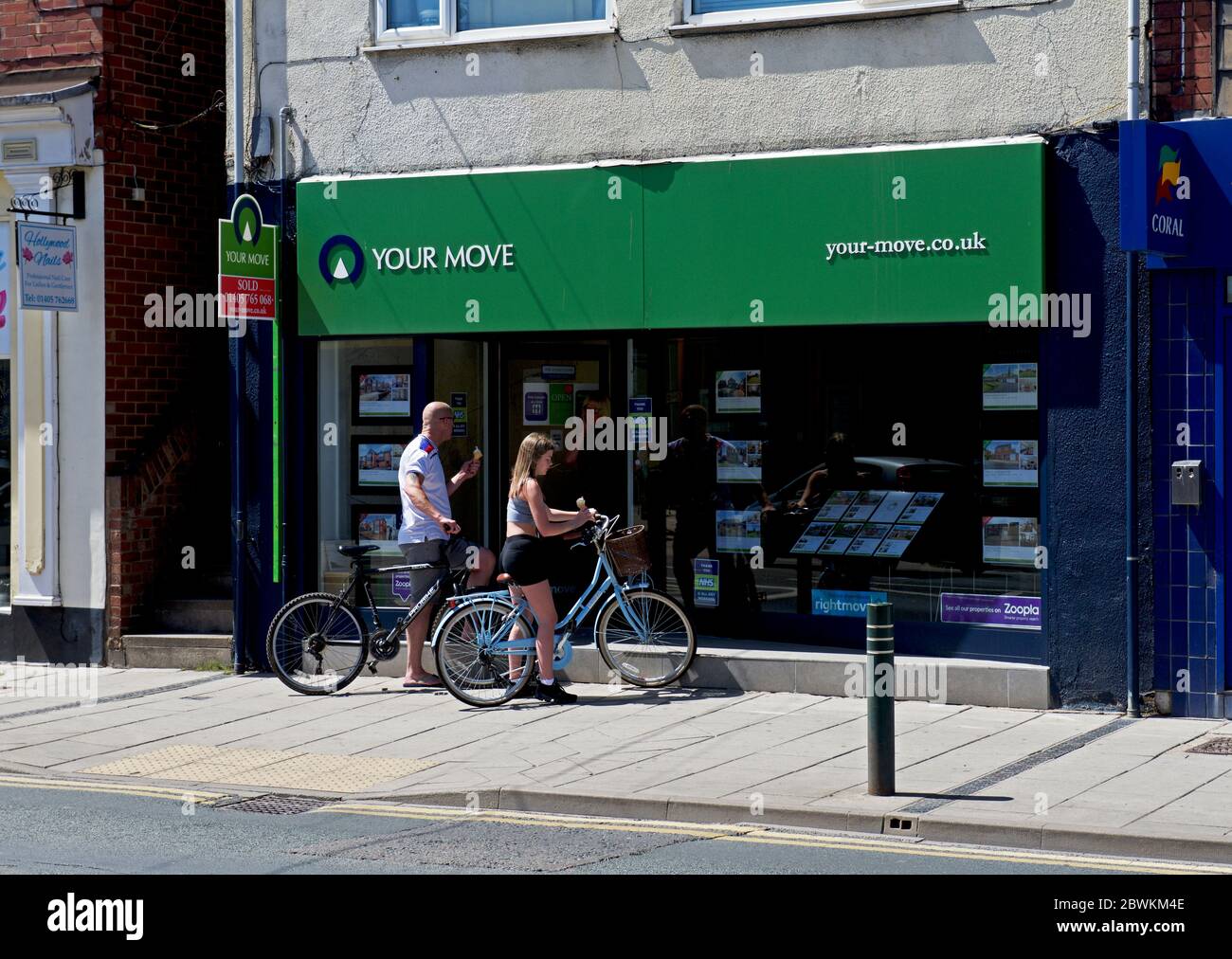 Move uk hires stock photography and images Alamy