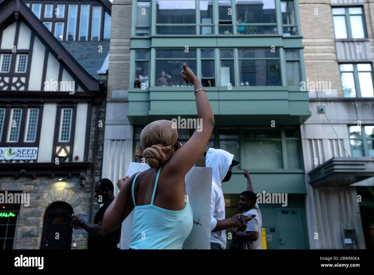 Cheering from a window hi-res stock photography and images - Alamy