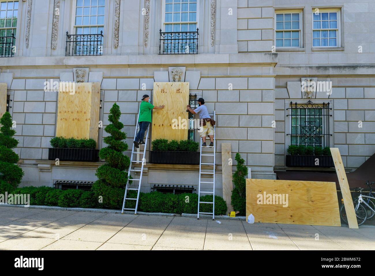 Window Clogging Clogging windows hi-res stock photography and images - Alamy