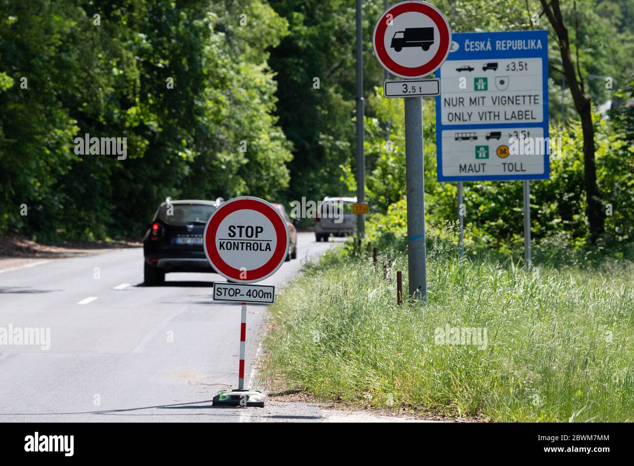 Behind The Windscreen High Resolution Stock Photography And Images Alamy