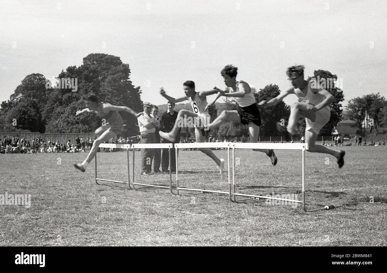 Sport jumping, historic hires stock photography and images Alamy