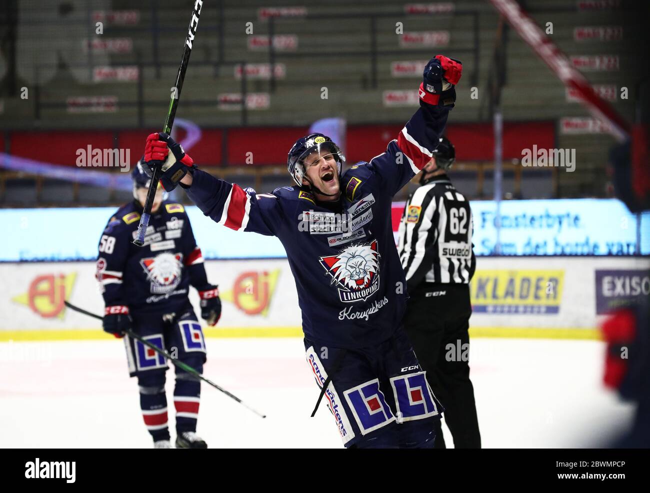 Linköping HC vs. Karlskrona HK , Swedish Hockey League, in Saab arena,  Linköping, Sweden. In the picture: No. 12 Sebastian Karlsson, Linköping HC  Stock Photo - Alamy