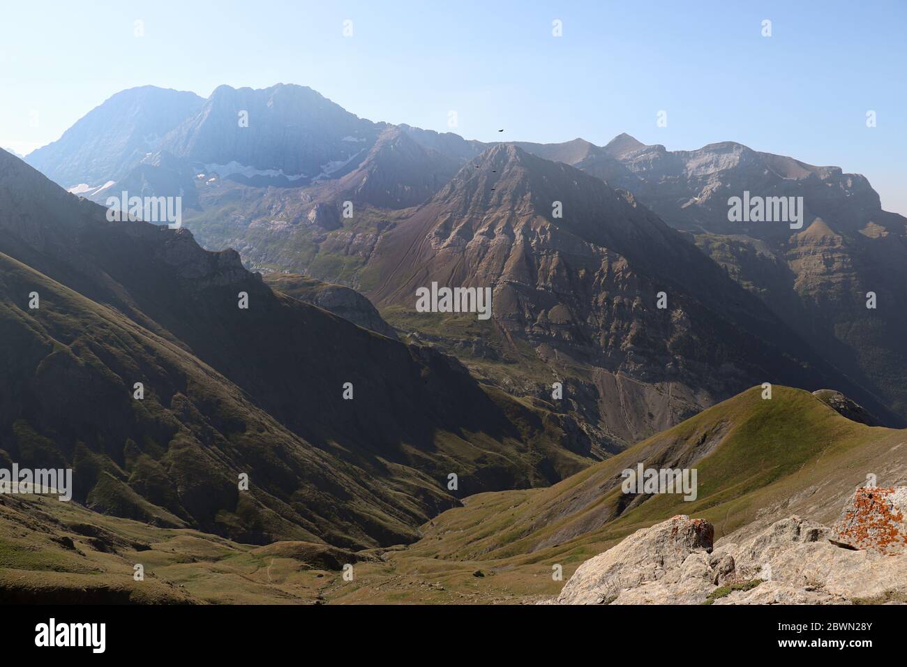Panoramic view mountains high hi-res stock photography and images - Alamy