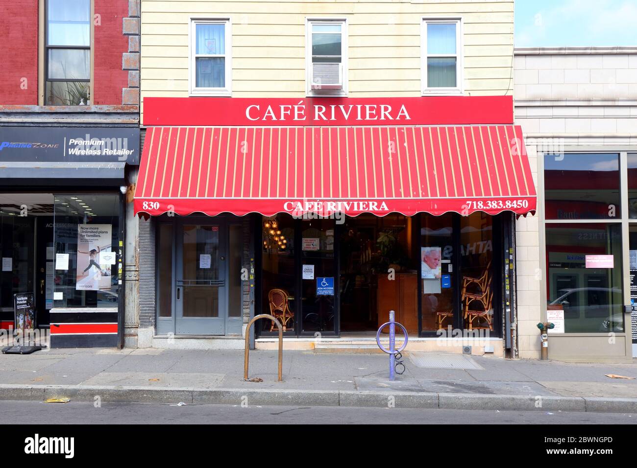Cafe Riviera, 830 Manhattan Avenue, Brooklyn, New York. NYC storefront