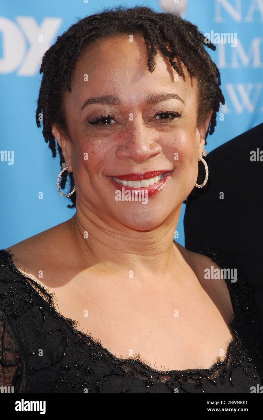 S. Epatha Merkerson at the 38th Annual NAACP Image Awards - Arrivals ...