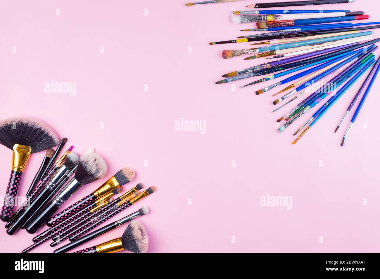Up brushes paint sets hi-res stock photography and images - Alamy