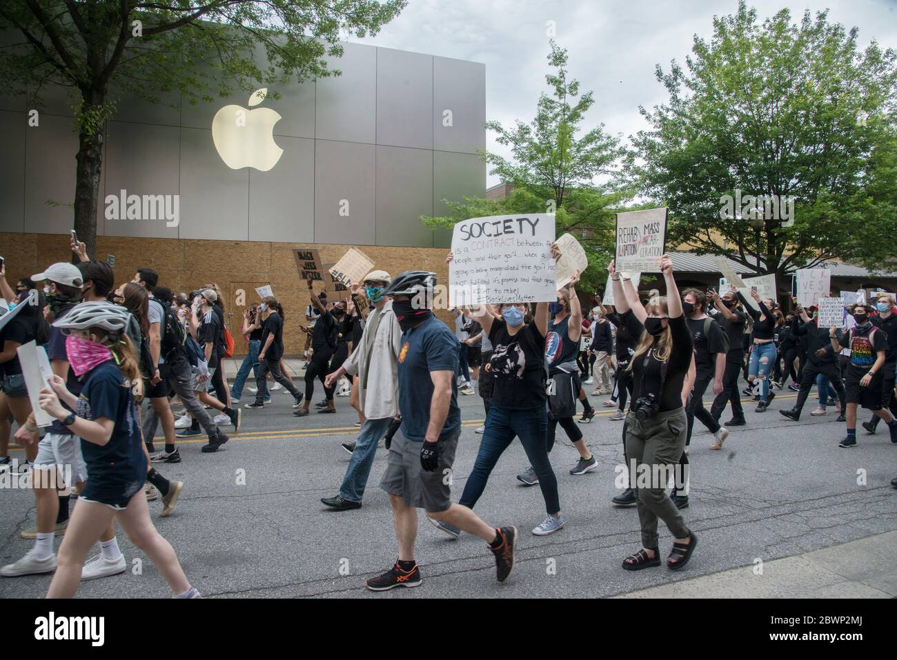 Bethesda,MD, June 2, 2020,USA: Businesses in Bethesda are boarded up in case of looting. A rally organized by high school students brought thousands o Stock Photo