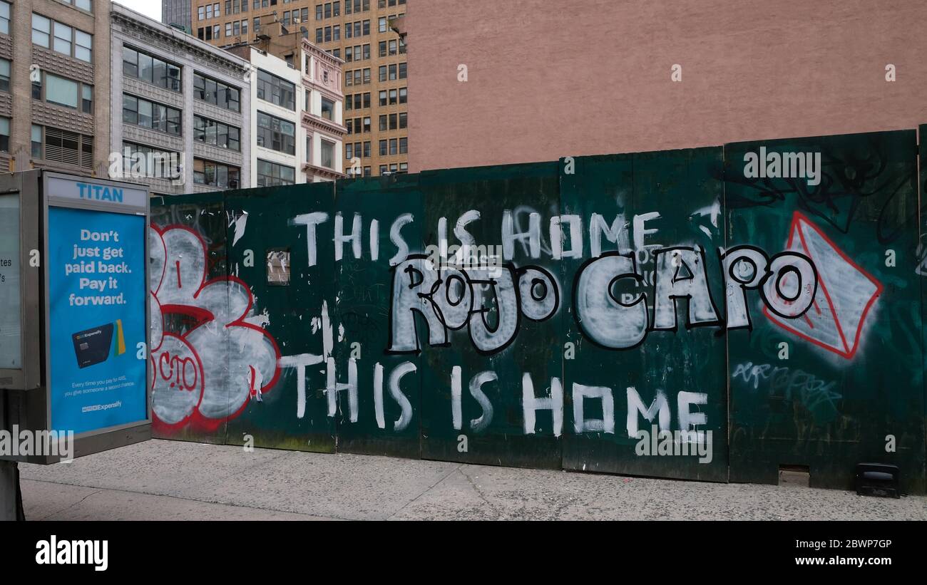 Grifitti on an empty lot in Manhattan Stock Photo Alamy