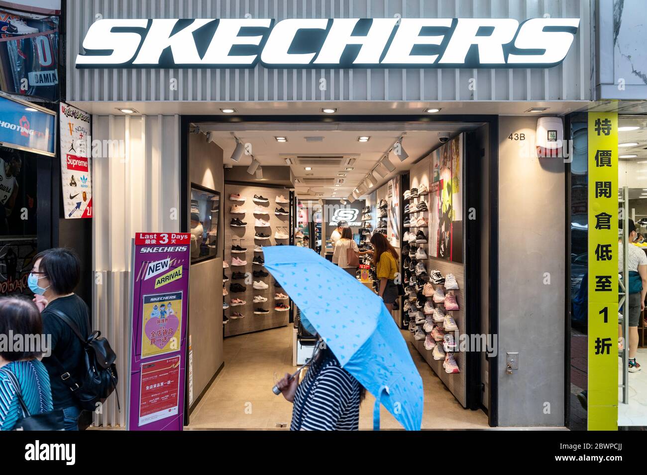 skechers covent garden opening times