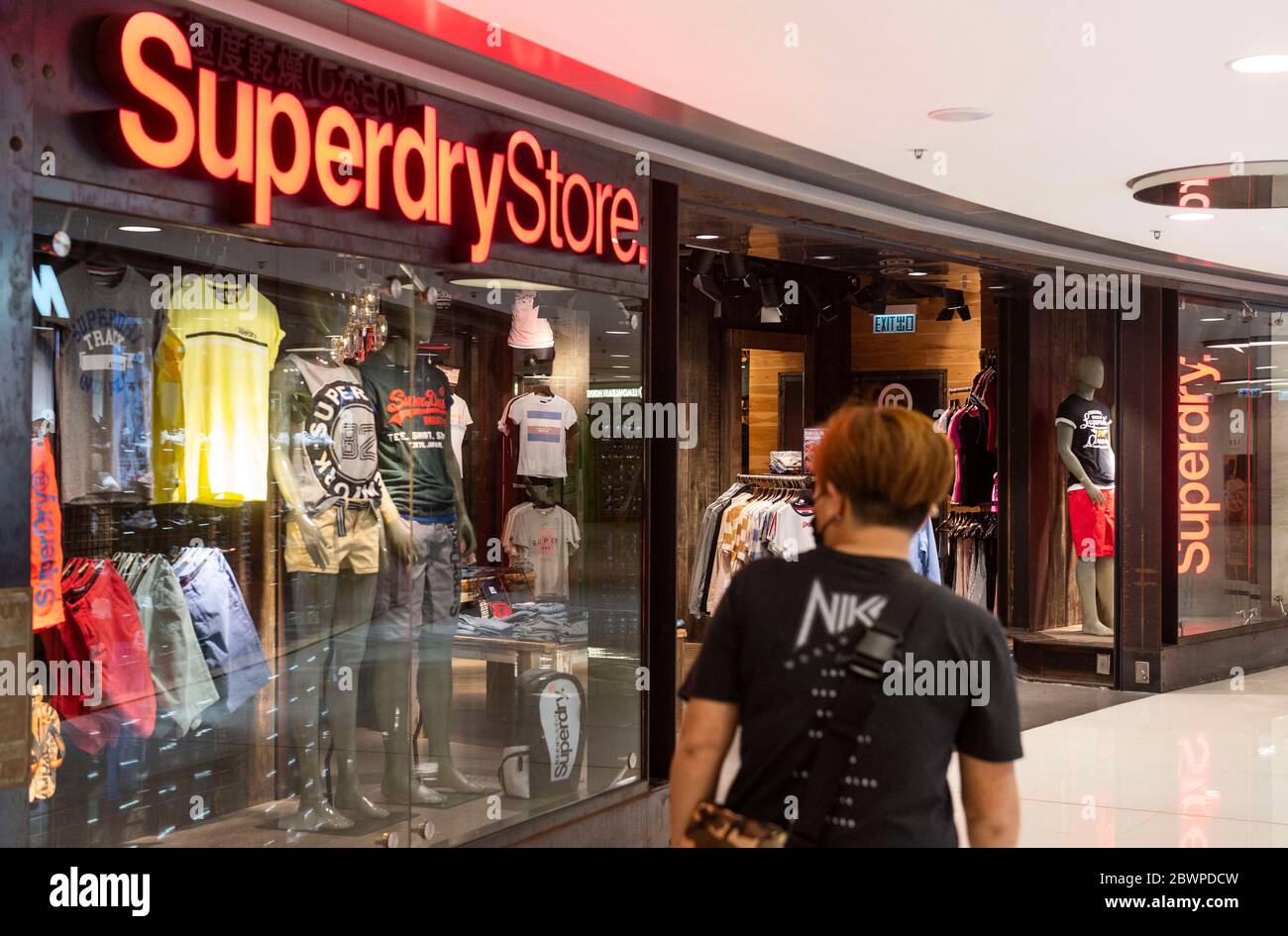 Hong Kong, China. 29th May, 2020. A logo of Superdry store with British  clothing seen at a shopping mall in Spain. Credit: Budrul Chukrut/SOPA  Images/ZUMA Wire/Alamy Live News Stock Photo - Alamy