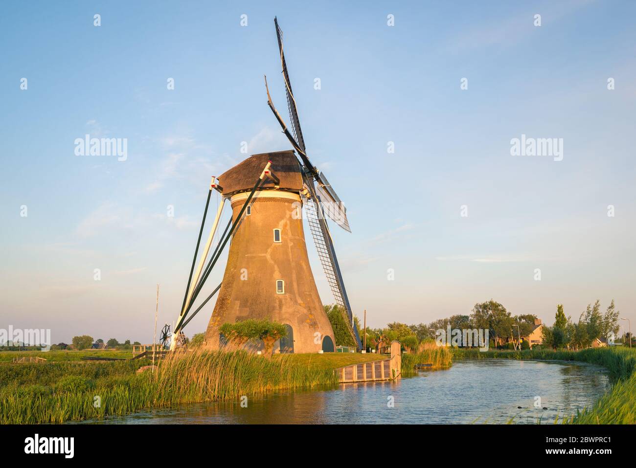 Scenic view of classic dutch windmill called 'Haastrechtse molen', close to Gouda, Netherlands Stock Photo