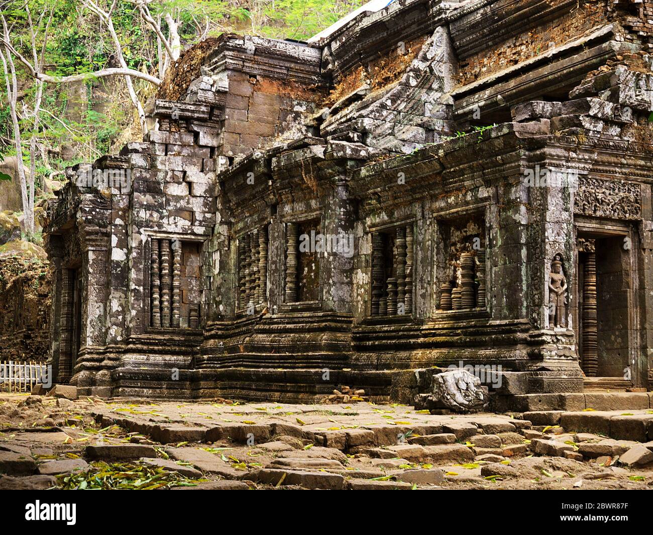 Vat Phou Temple In Laos Stock Photo Alamy vat-phou-temple-in-laos-stock-photo-alamy