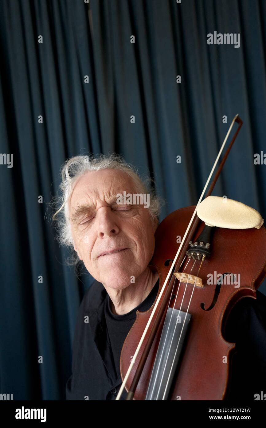 violinist feeling inspiration of inner world Stock Photo Alamy