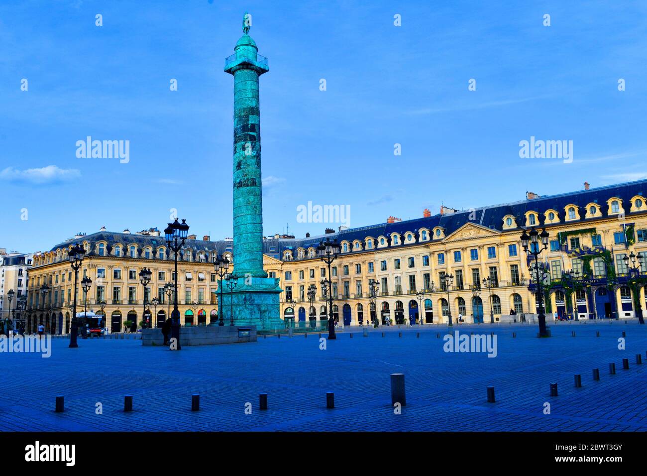 vendome-column-paris-hi-res-stock-photography-and-images-alamy