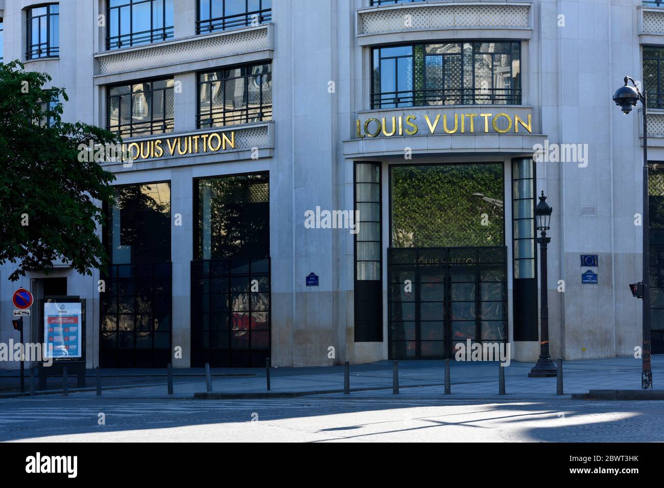 Louis Vuitton Anhänger silber – Luxus Store