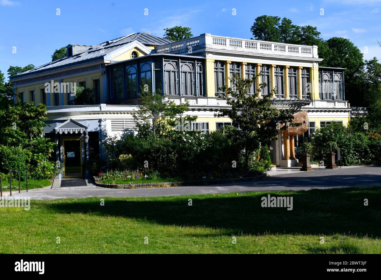 Pavillon Ledoyen, Paris, France, Europe Stock Photo - Alamy