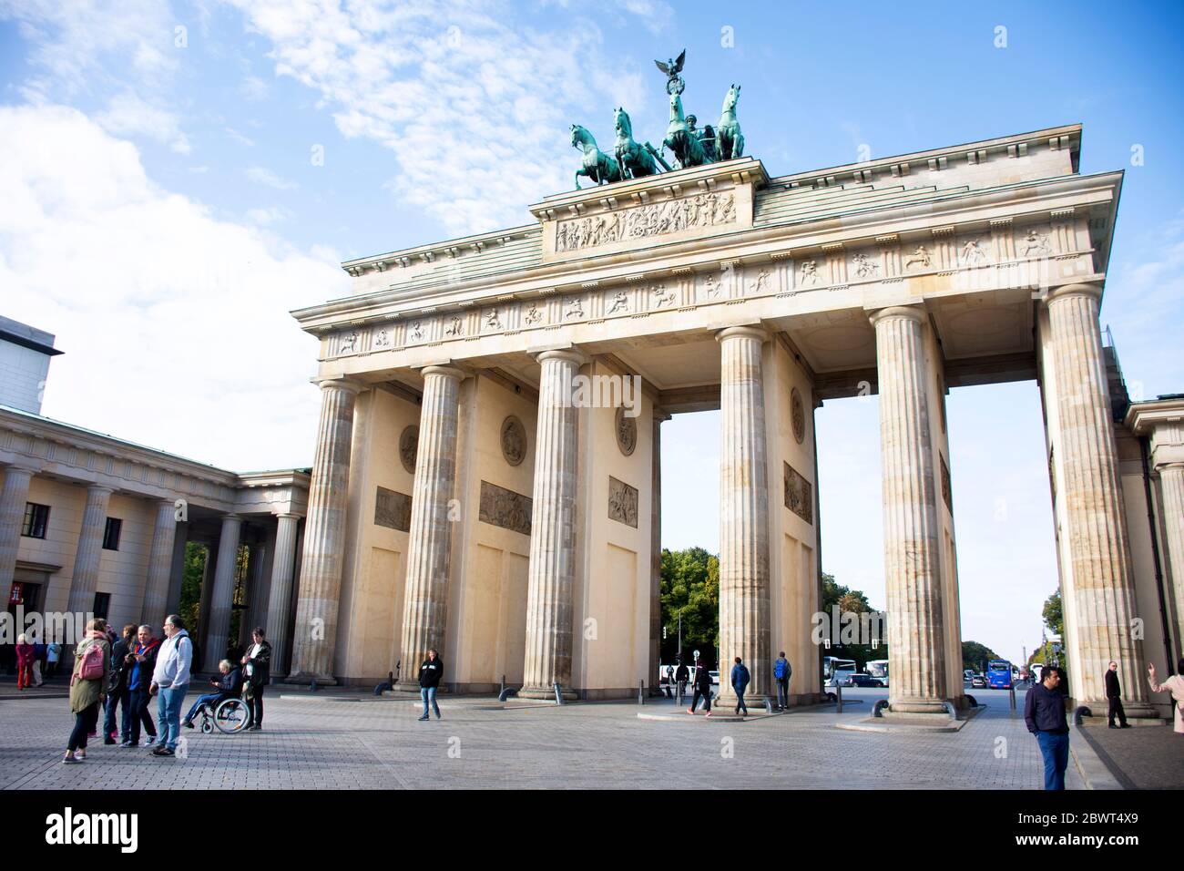 German people foreigner travelers hi-res stock photography and images ...