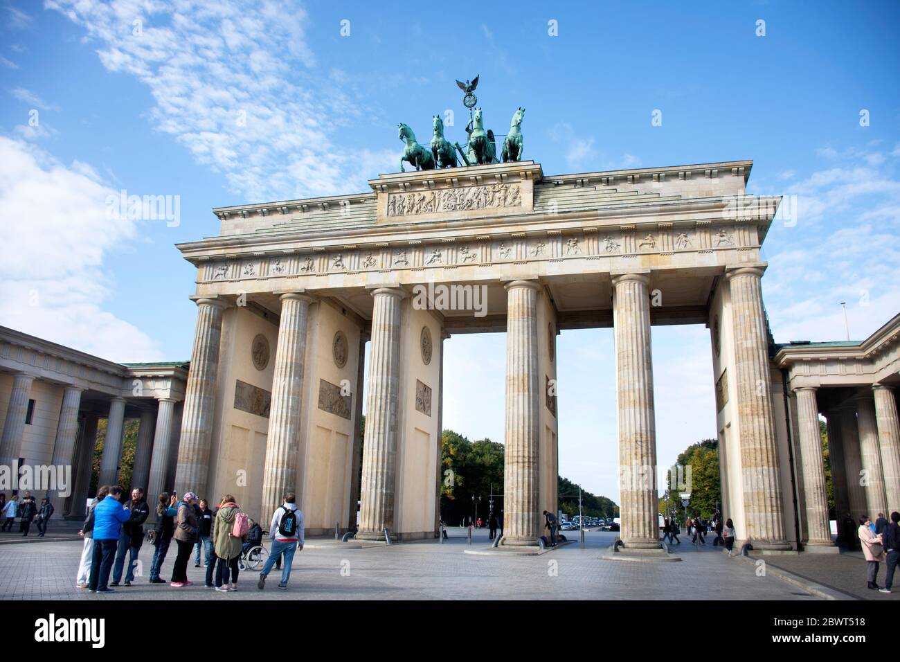 German people foreigner travelers hi-res stock photography and images ...