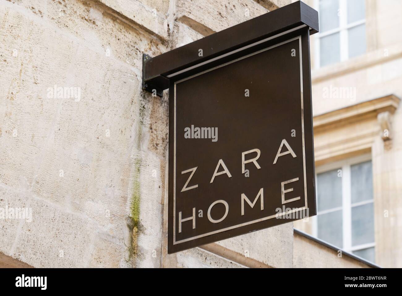 فوضى السماء حوض zara home france locations - tamarasubdivision.com