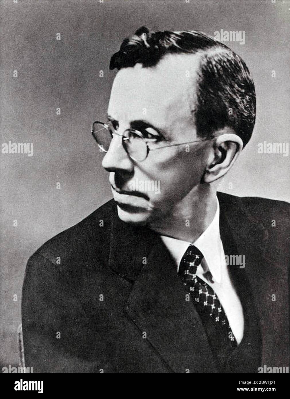 CLINTON DAVISSON (1881-1958) American physicist Stock Photo