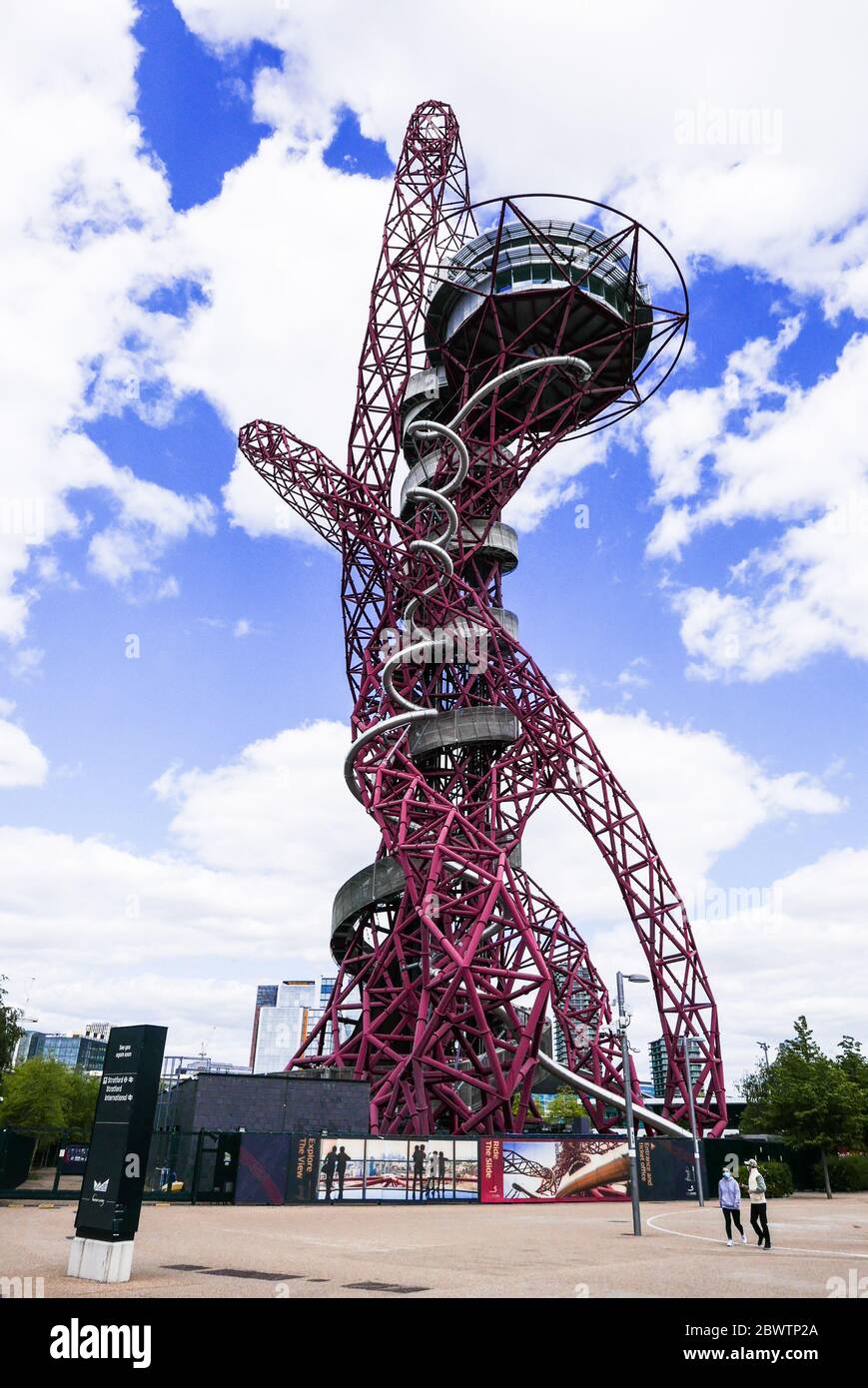 Arcelor Mittal Orbit  on Corona  Virus lock down and passers by with mask Stock Photo