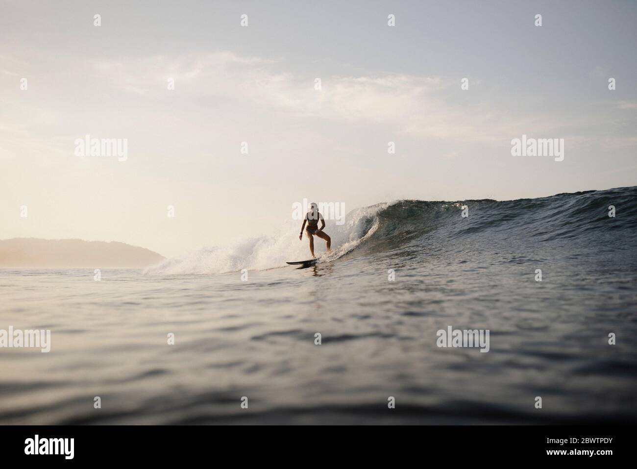 Female surfer board hi-res stock photography and images - Alamy
