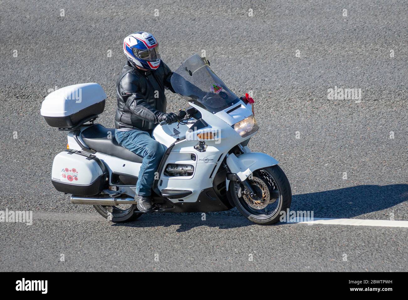 Honda st1300 pan european hi-res stock photography and images - Alamy