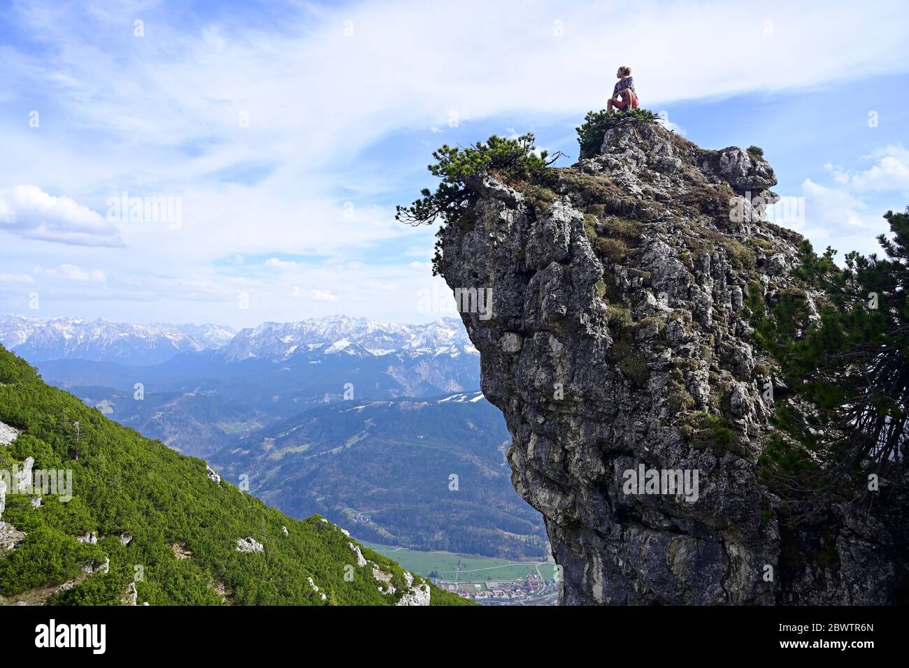Mature hiker sitting rocky hi-res stock photography and images - Alamy
