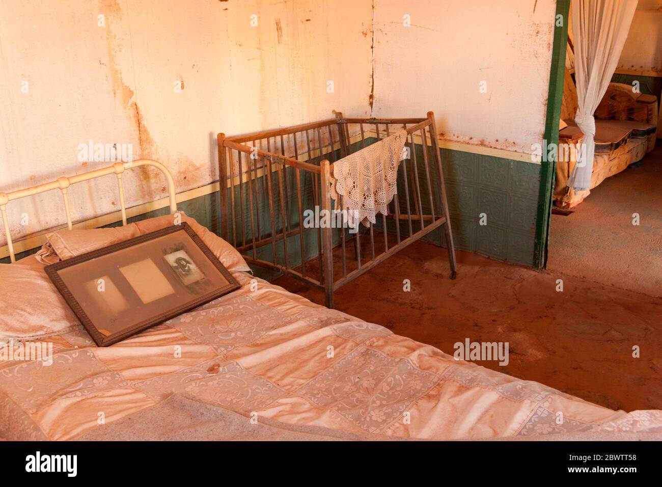 Bedroom of a historical gold mining town of Gwalia, Leonora, Western Australia Stock Photo